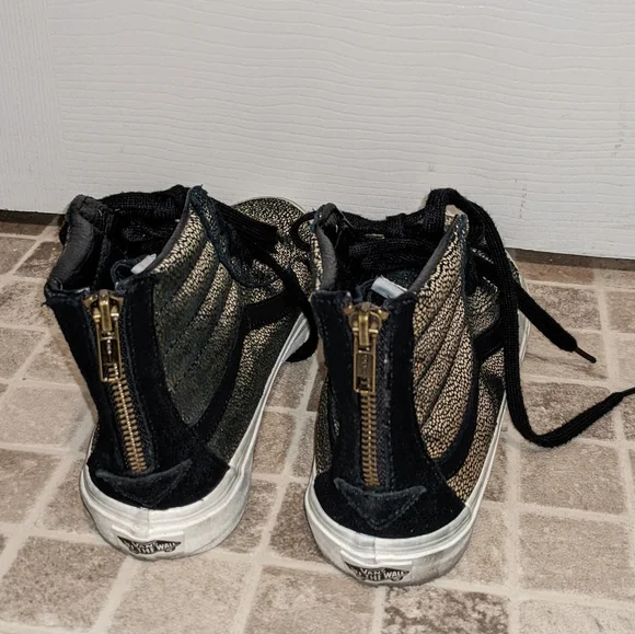 Metallic Silver Sk8 Hi Old-school Vans - Picture 5 of 8